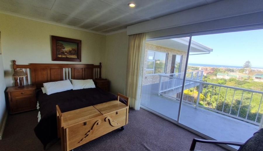 3 Bedroom Property for Sale in Stilbaai Wes Western Cape